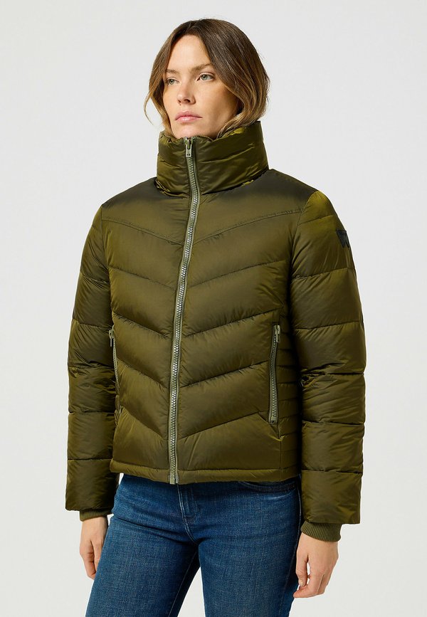 Wrangler SHORT PUFFER JACKET