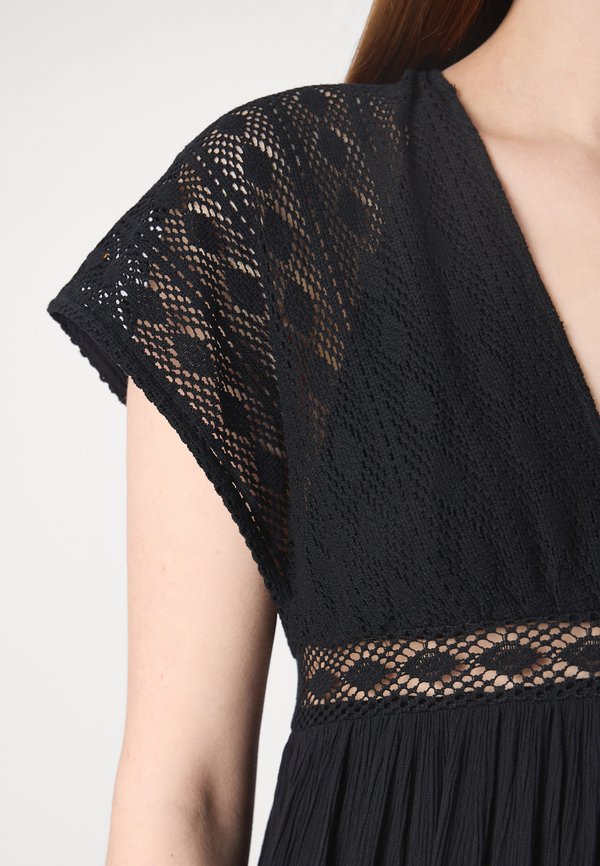 VILA VIAMLINE V-NECK SHORT
