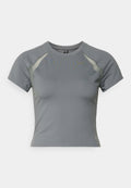 Under Armour MOTION MESH