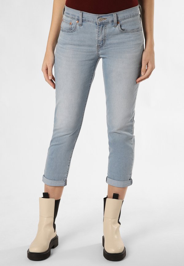Levi's® MID RISE BOYFRIEND