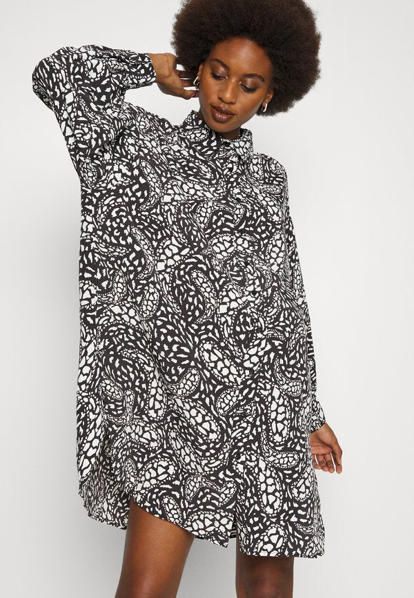 Glamorous Bloom MINI DRESS