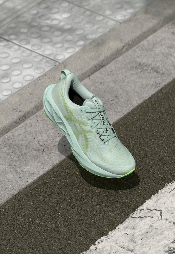 ASICS NOVABLAST 5