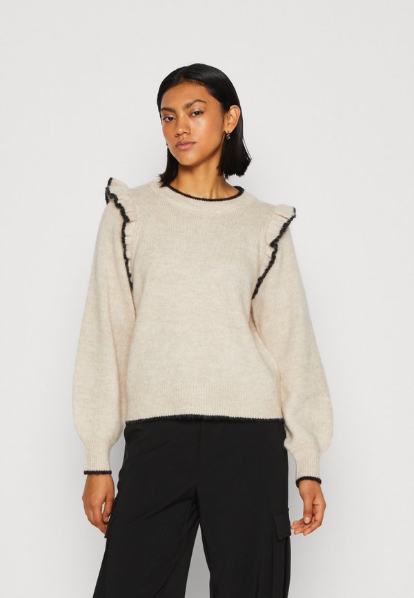 Selected SLFALVA FRILLS O-NECK