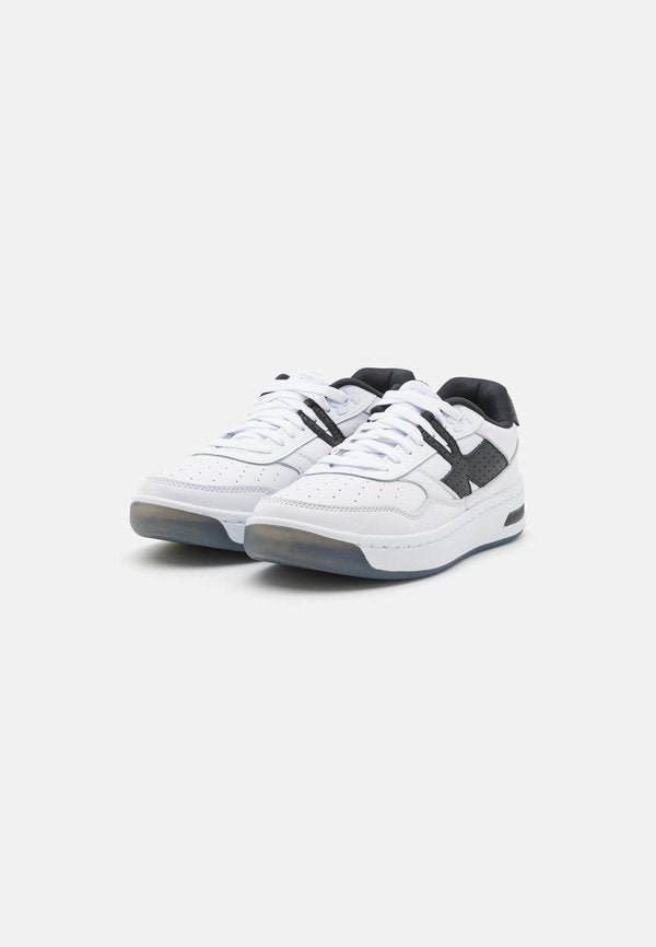 Under Armour COURT 96