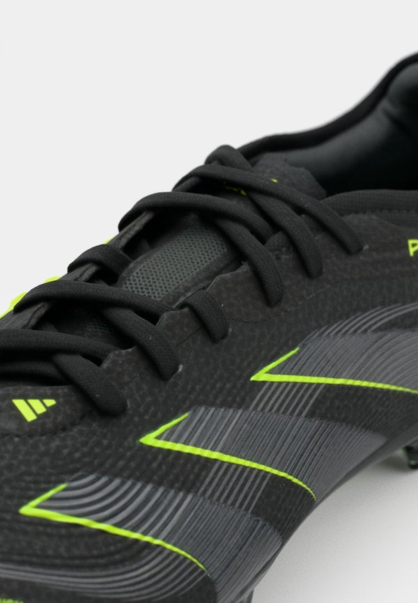 adidas Performance PREDATOR PRO FIRM GROUND FOOTBALL BOOTS