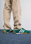 adidas Originals ADIRACER UNISEX - Trainers - collegiate green/white/gum
