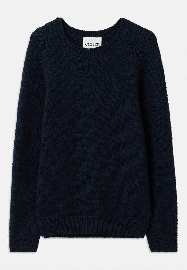 CLOSED CREW NECK