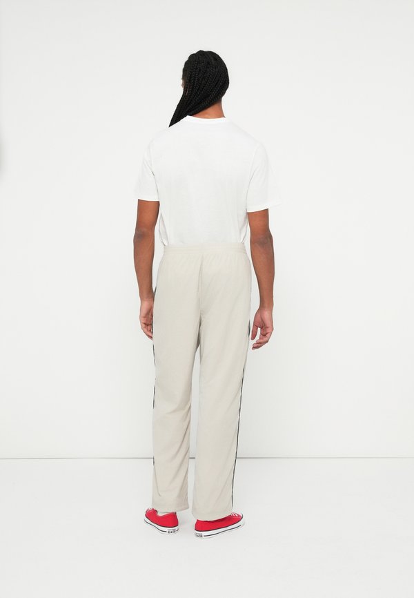 Hollister Co. BAGGY TRACK PANT