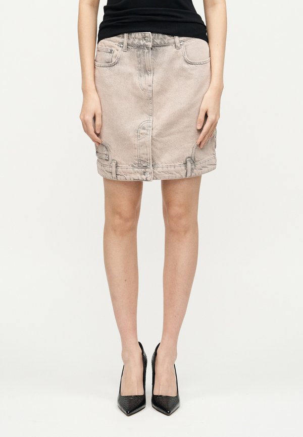 MOSCHINO JEANS