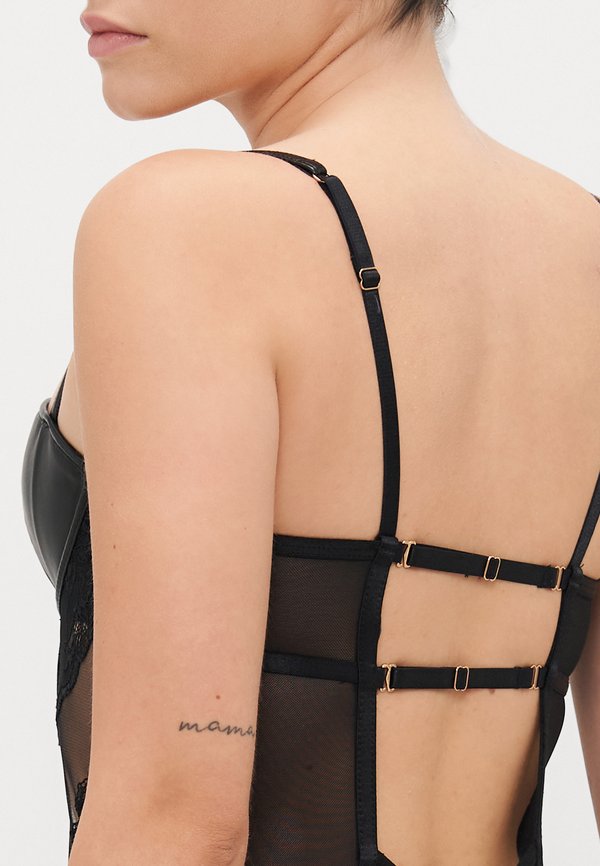 Hunkemöller NADIA