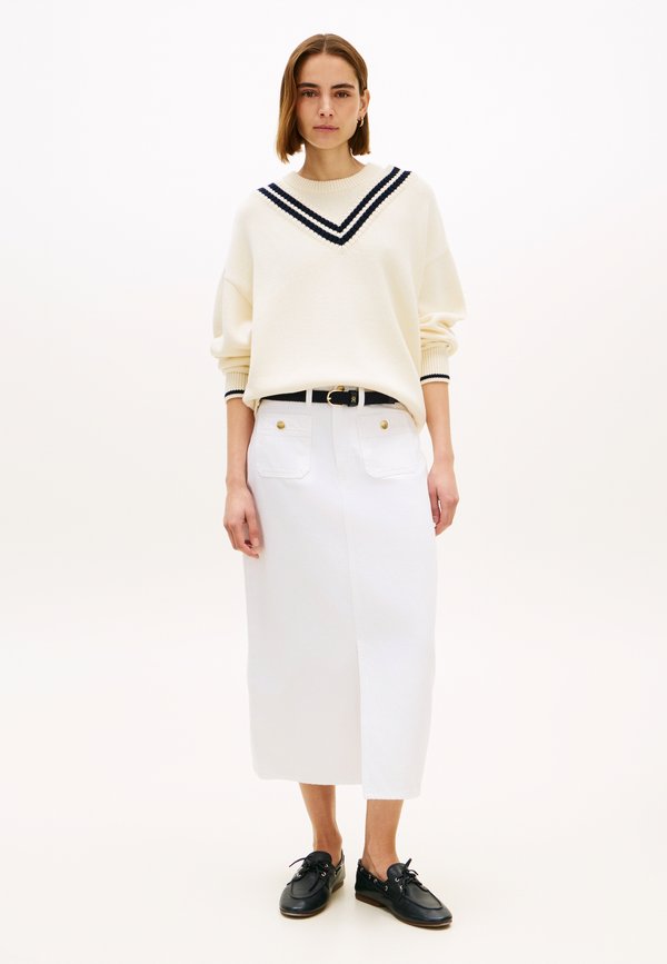 Tommy Hilfiger GOLD-TONE BUTTON WHITE DENIM MIDI SKIRT