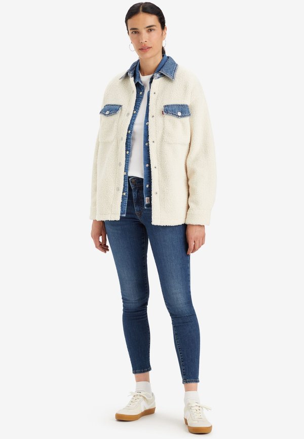 Levi's® 711® DOUBLE BUTTON
