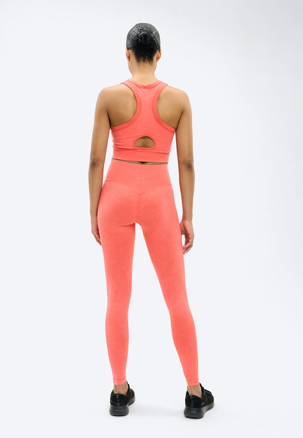 Stronger WASHED SEAMLESS