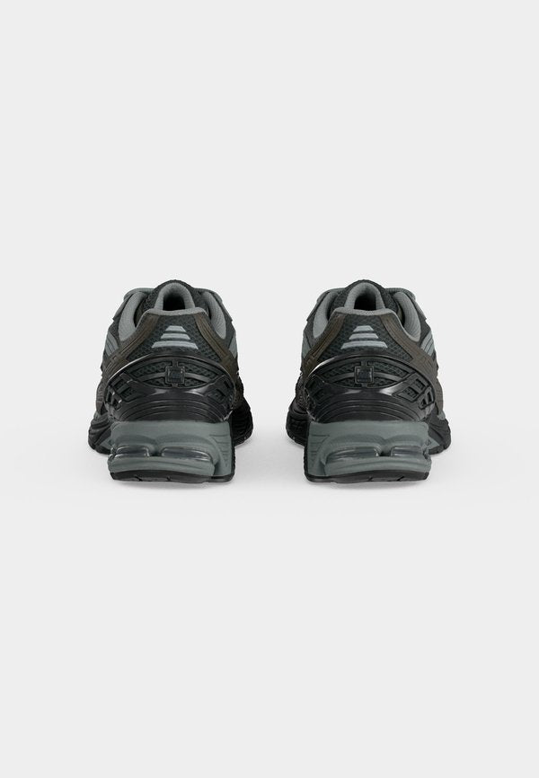 New Balance U1906 UNISEX