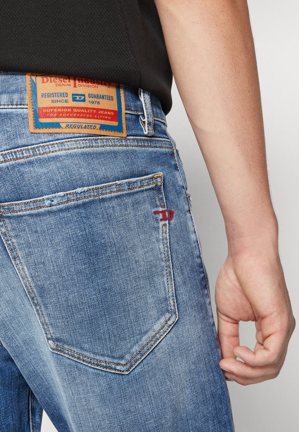Diesel 2019 D-STRUKT
