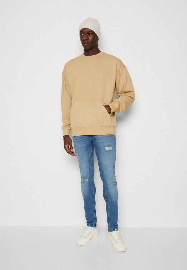REVOLUTION LOOSE CREWNECK