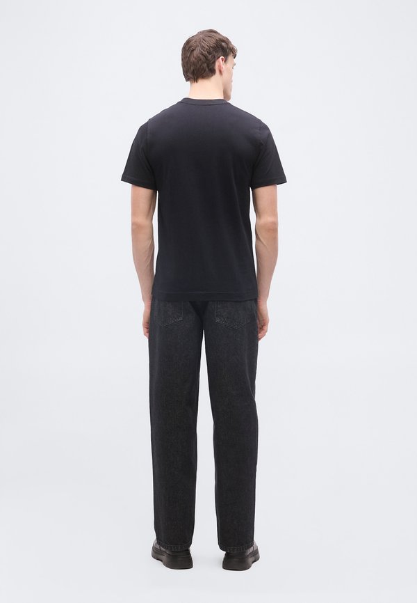Mads Nørgaard FRODE A PLACE TEE