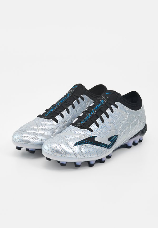 Joma EVOLUTION