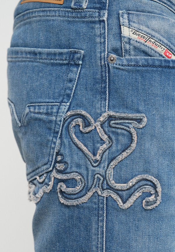 Diesel LARKEE S