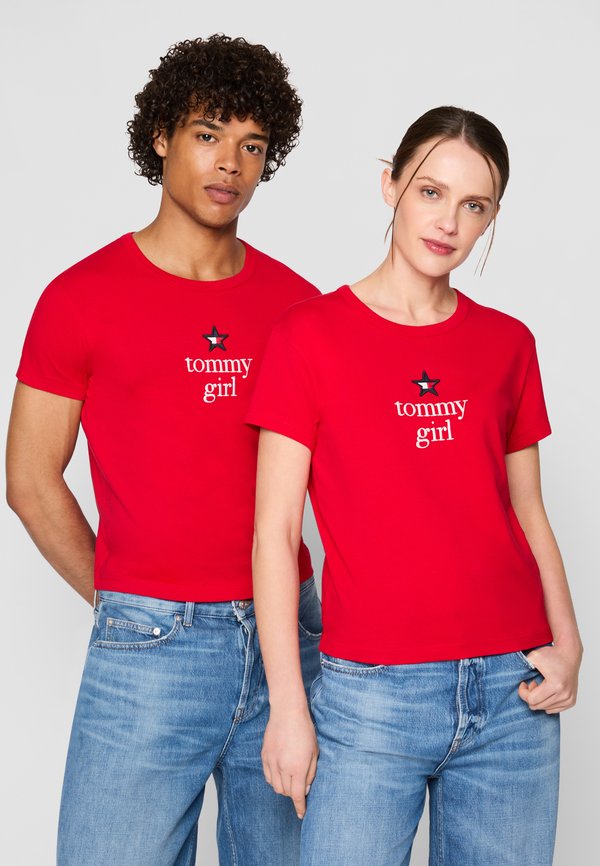 Tommy Jeans EXCLUSIVE TEE UNISEX