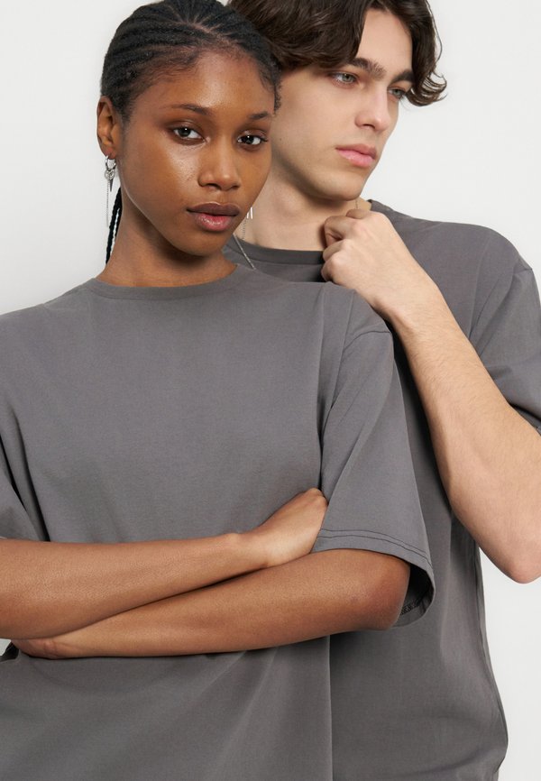 YOURTURN by Zalando HEAVYWEIGHT OVERSIZED FIT