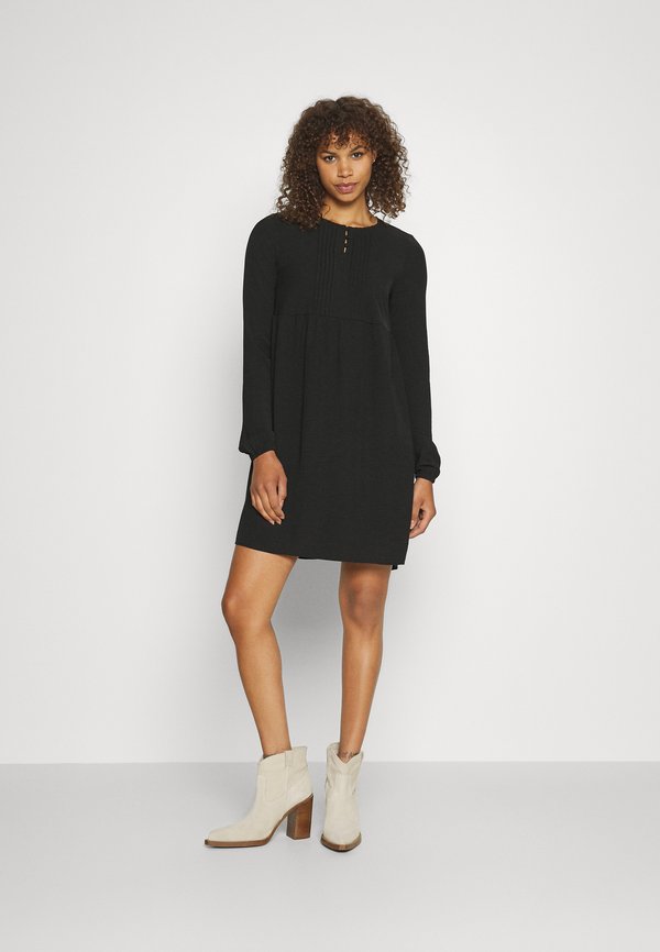 Vero Moda Tall VMALVA SHORT PLEAT DRESS