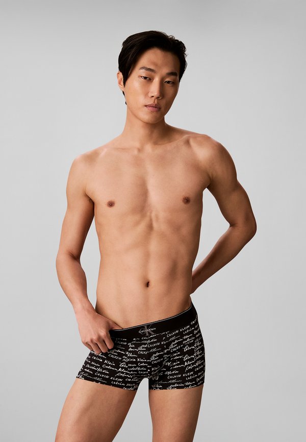 Calvin Klein Trunks - cursive calvin black
