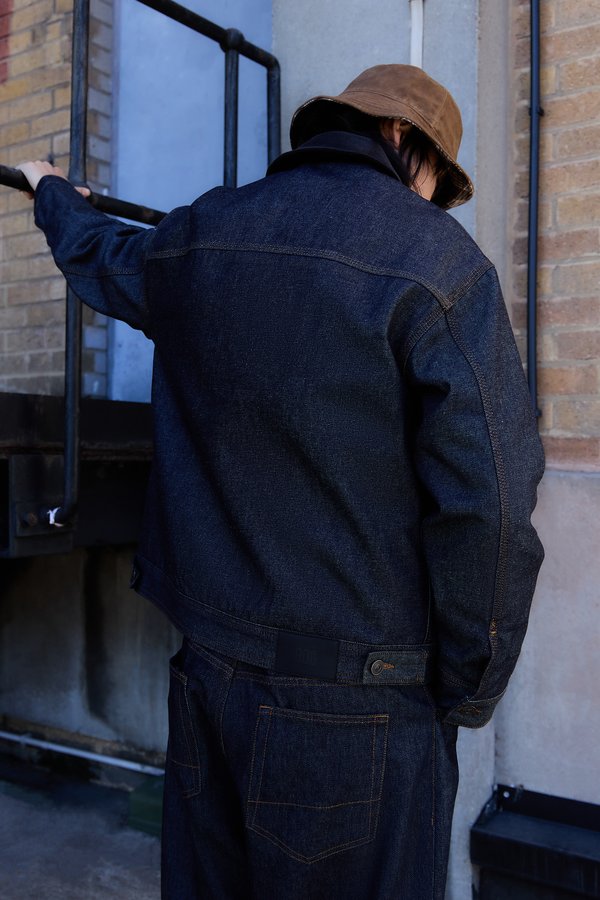 BDG Urban Outfitters RAW ALBA