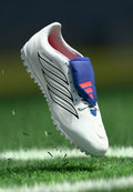 adidas Performance PREDATOR CLUB FOLD-OVER TONGUE  - Turf football boots - footwear white/metallic/team royal blue
