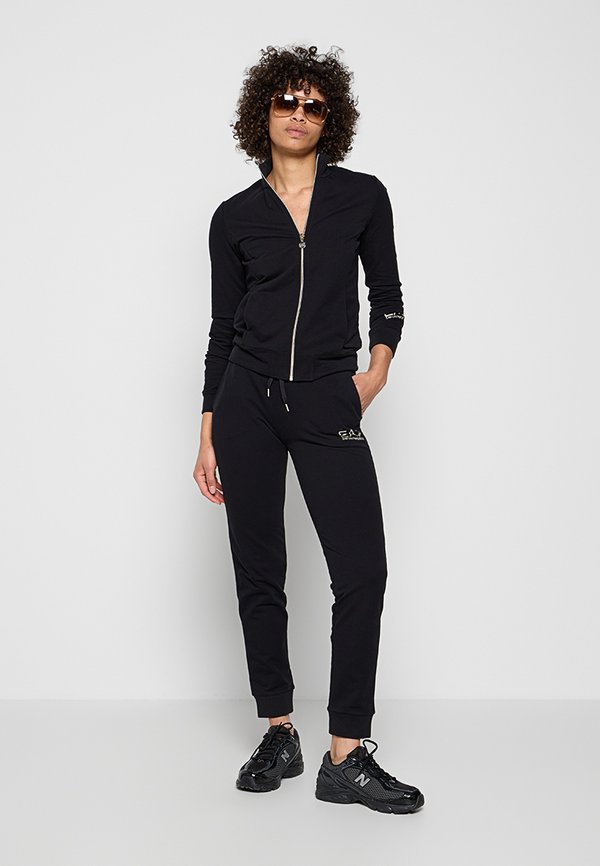 EA7 Emporio Armani