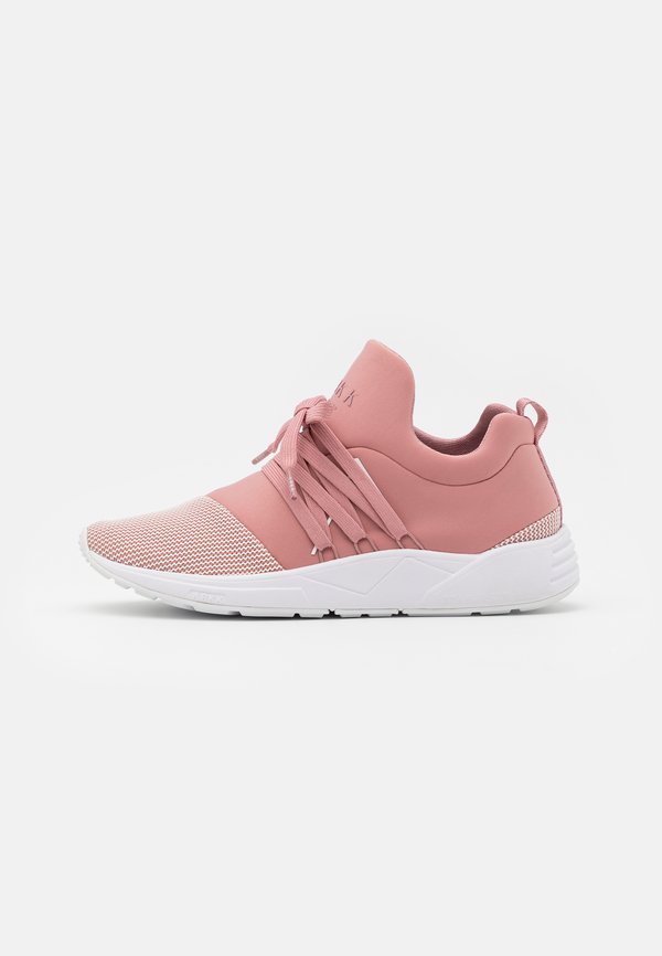 ARKK Copenhagen RAVEN S-E15 UNISEX