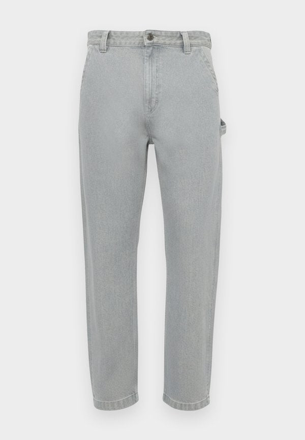 Lee SLOUCHY