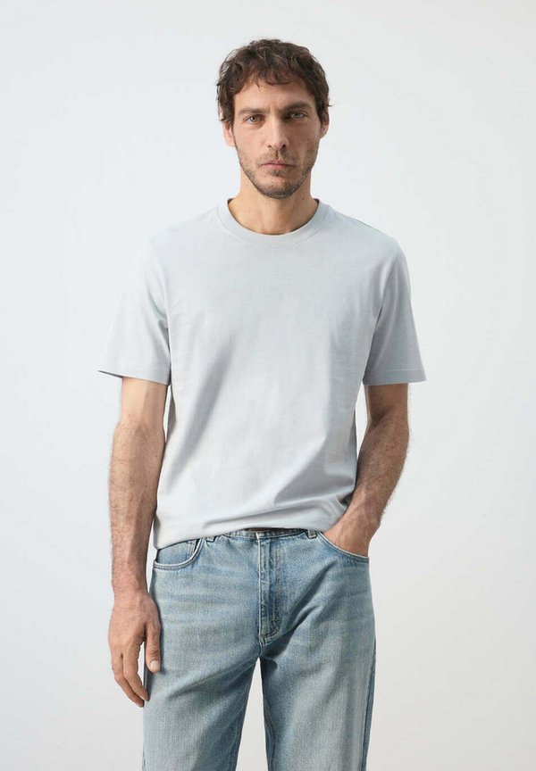 Mango ADULT - Basic T-shirt - light blue