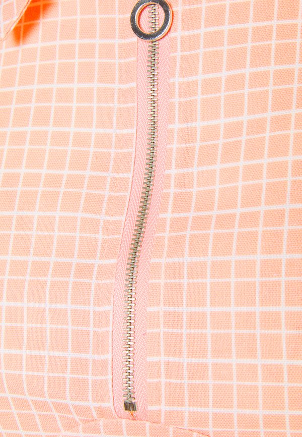 Glamorous SEERSUCKER CROP TOP WITH COLLAR AND SLEEVES