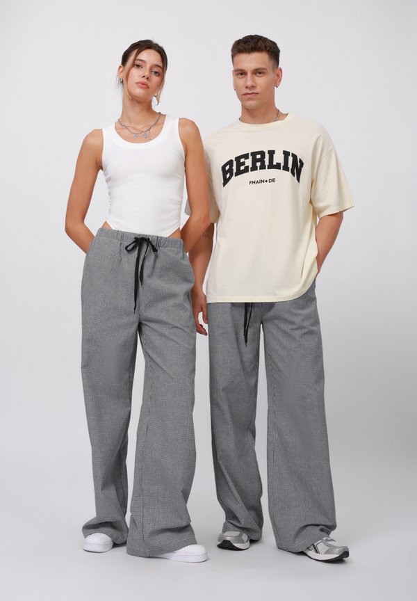 YOURTURN by Zalando UNISEX