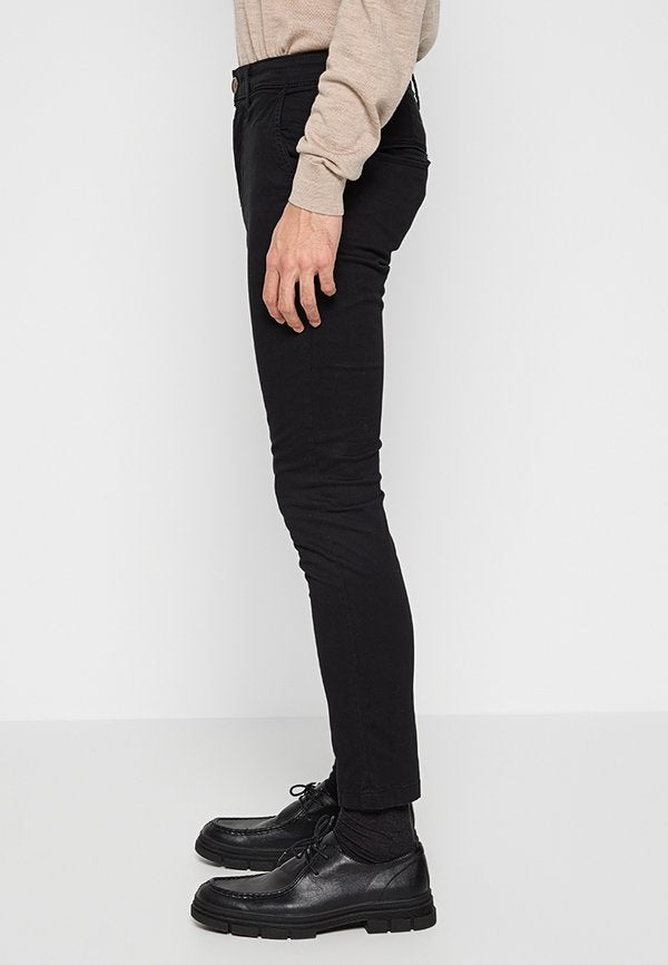 Selected SLHSLIM175 DANIEL