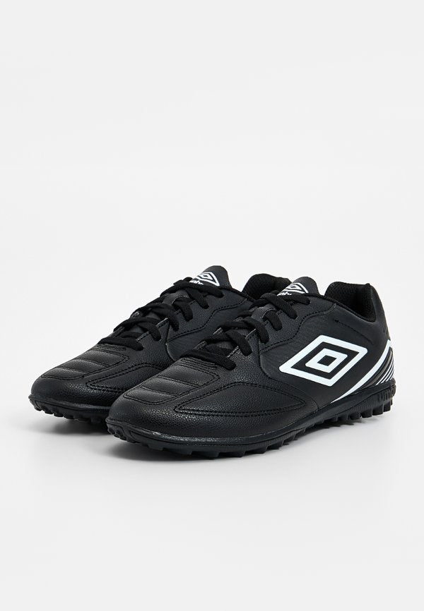 Umbro CLASSICO XIII