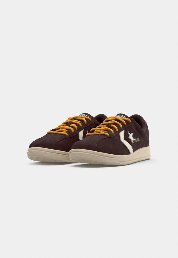 Converse ALL STAR CLASSIC TRAINER UNISEX