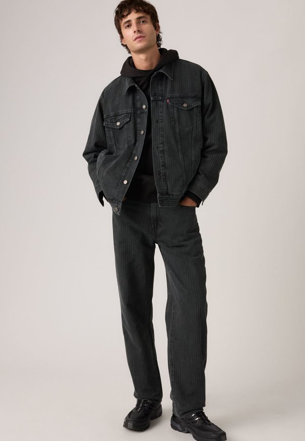 Levi's® 568® STAY LOOSE