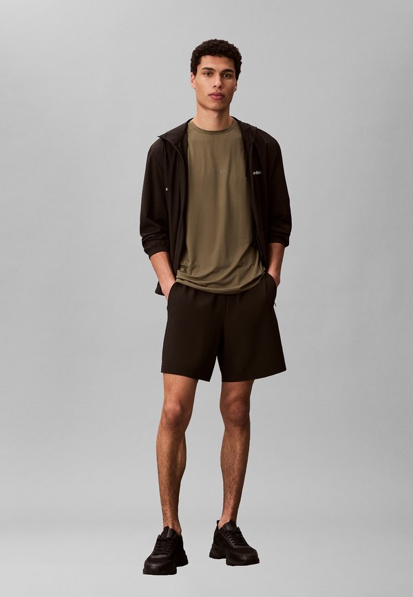 Calvin Klein TEE