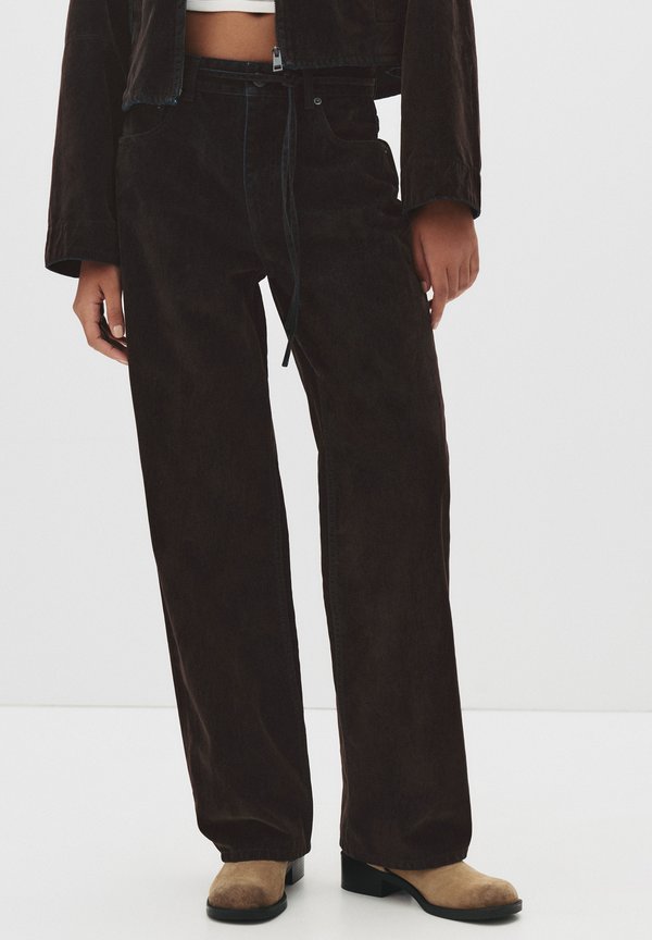 PULL&BEAR MID-WAIST