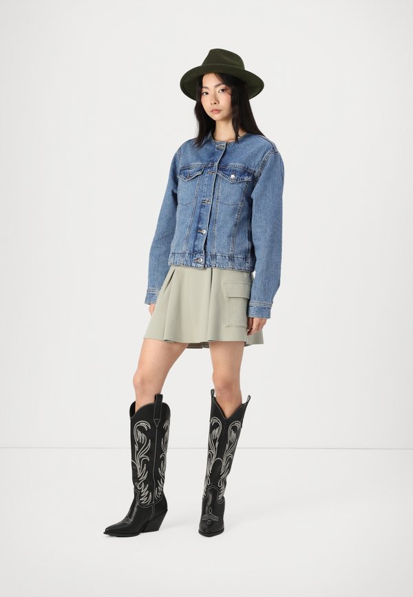 Gina Tricot COLLARLESS JACKET