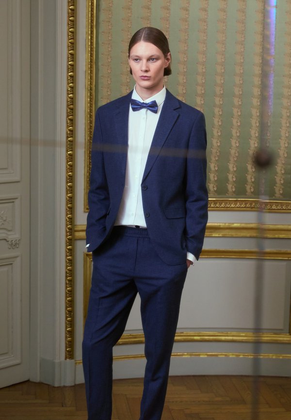 Selected Suit Linen Blend
