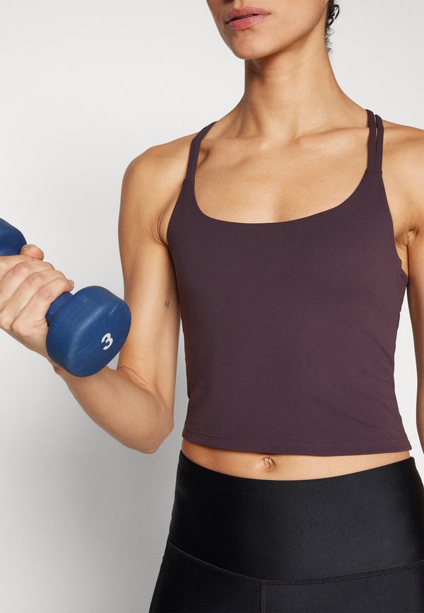 Fabletics PRINCIPAL BUILT IN BRA TANK