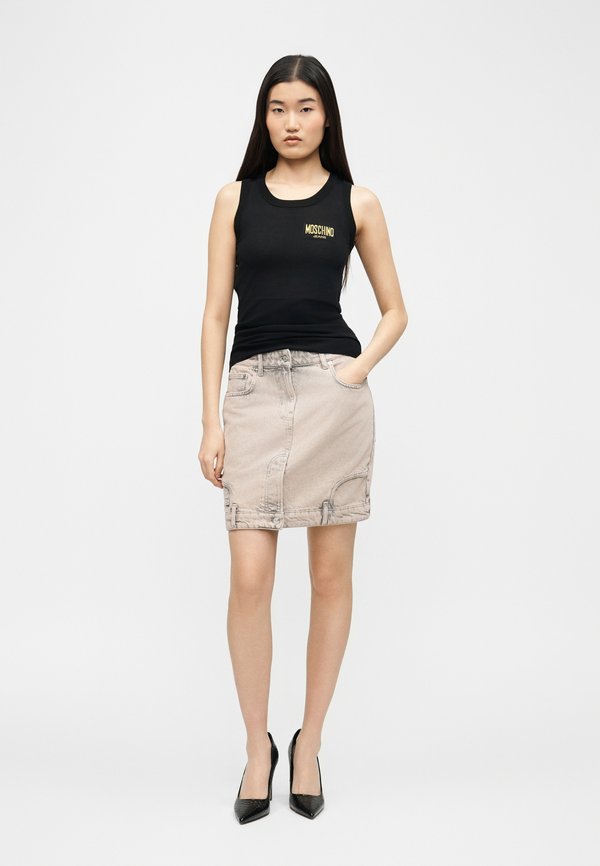 MOSCHINO JEANS