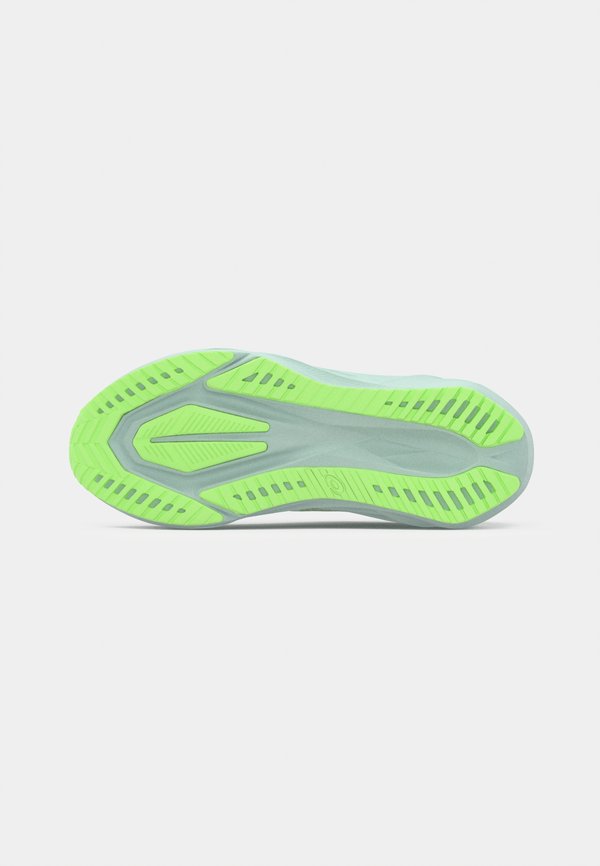 ASICS NOVABLAST 5