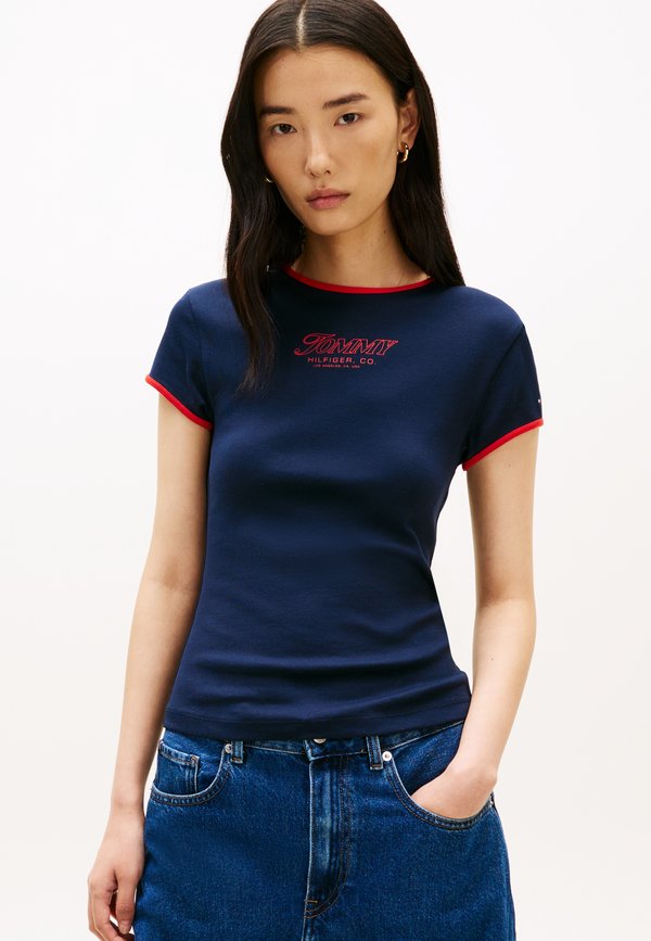 Tommy Hilfiger GRAPHIC SLIM CREW NECK T-SHIRT - Print T-shirt - dark night navy
