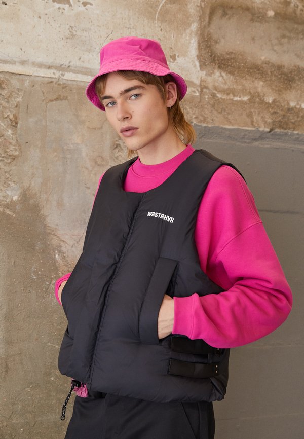 WRSTBHVR AGNO VEST UNISEX