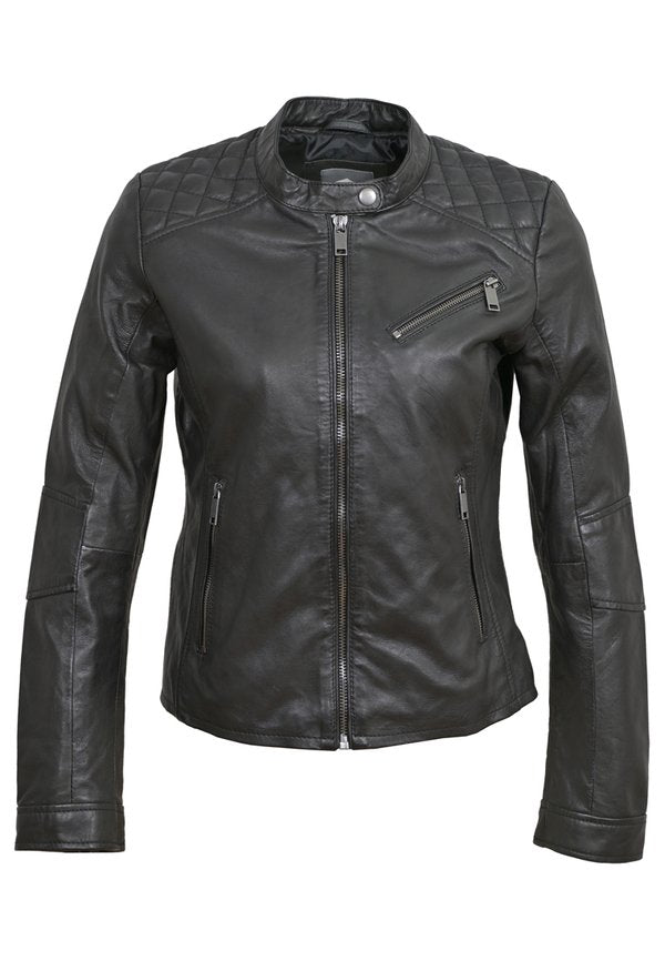 Lee Cooper