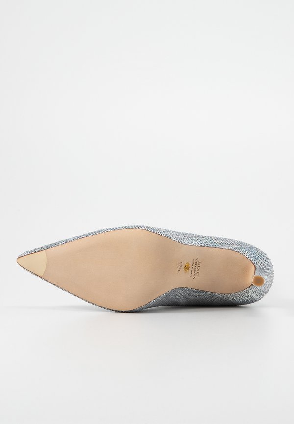 Stuart Weitzman